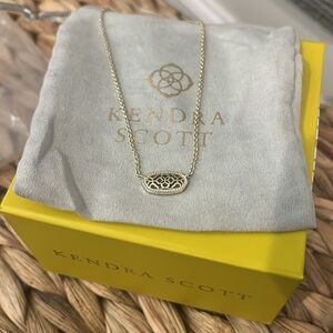 Kendra Scott Elisa gold filigree necklace